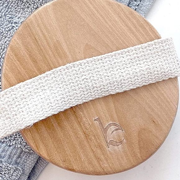 exfoliating brush - Picture 2 of 3